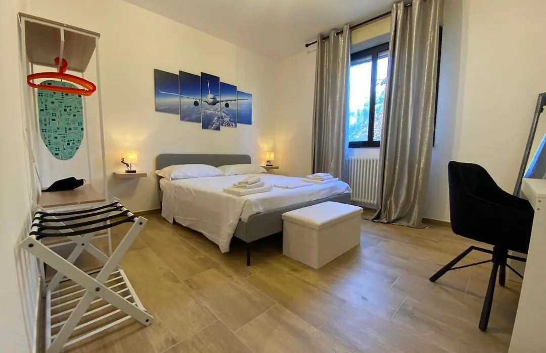 Urban Nest Skyline Retreat Rooms-1