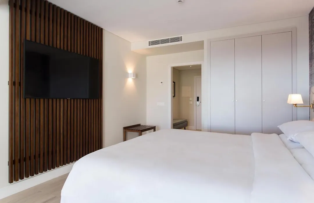 Four Points By Sheraton Sesimbra-1