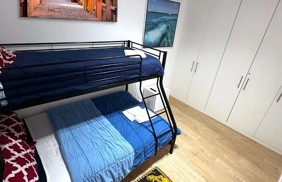 Fuencarral-Gran Via Rooms Tph-1