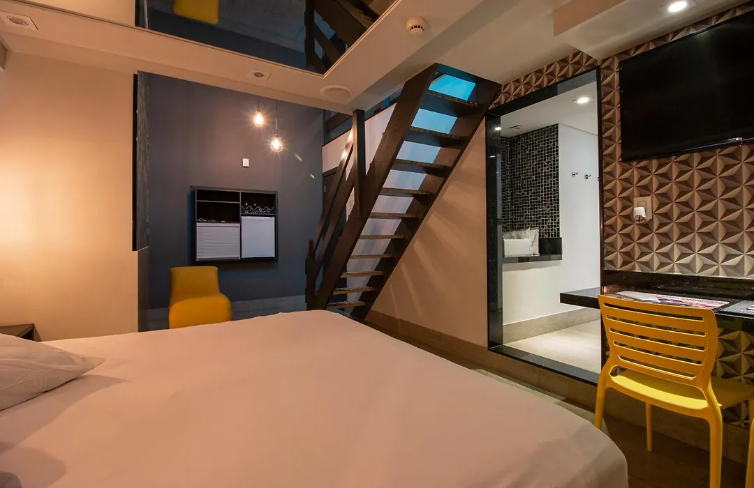 Opium Motel (Adults Only)-1