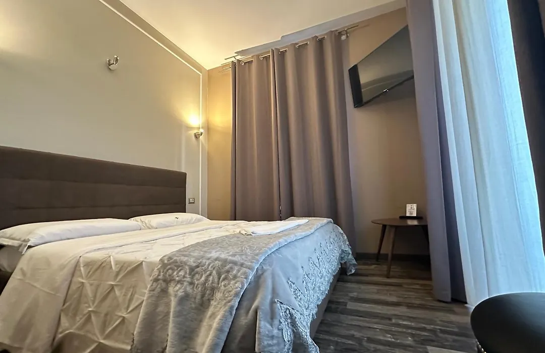 Candia Rooms-1