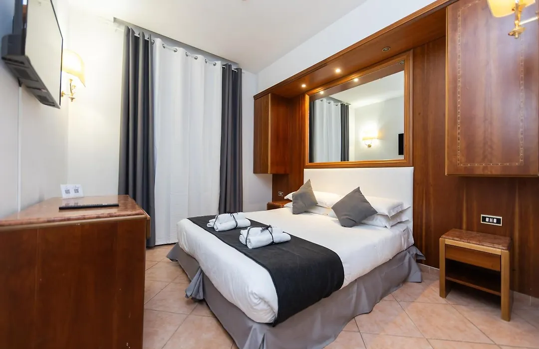 Hotel Max-1