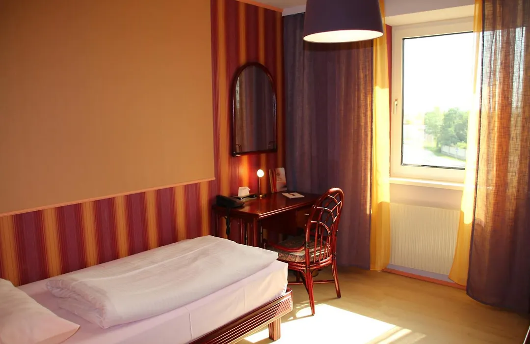 Hotel Freizeittempel-1