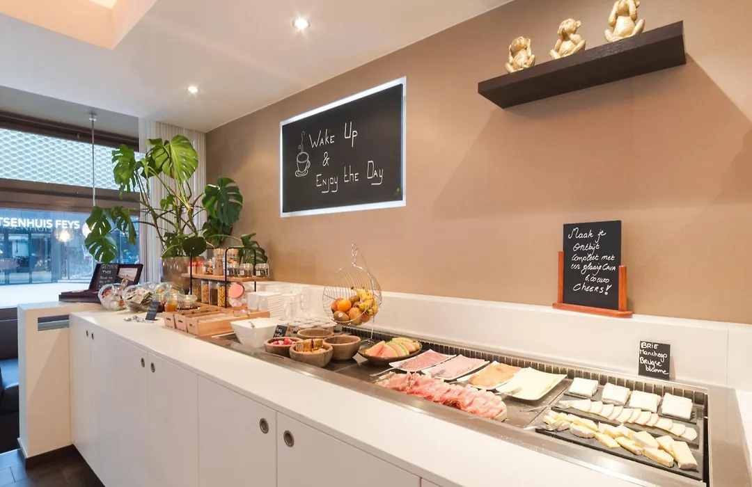 Hotel Kristoffel - Ontbijt Inbegrepen-1
