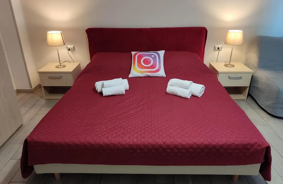 Guest House Web Room-1