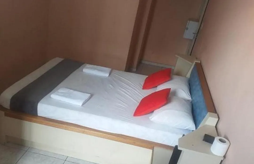 Oyo Hotel Macedo-1