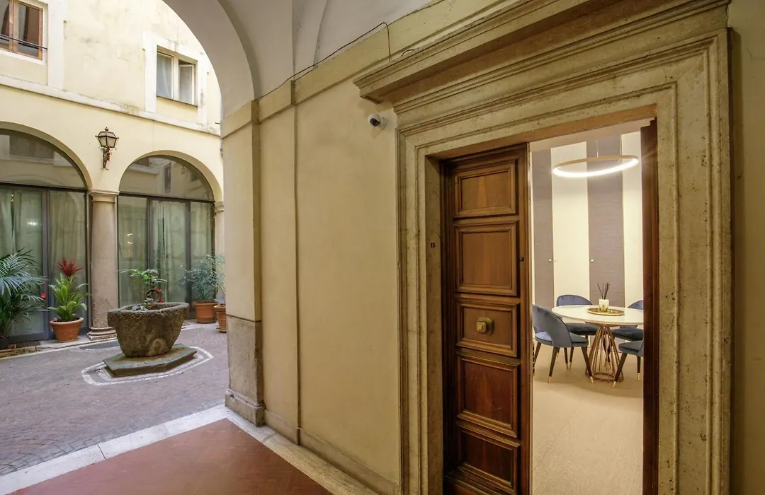 Navona Sky Palace-1