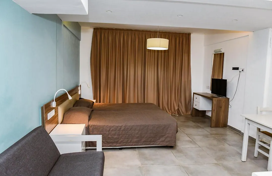 Sweet Memories Hotel Apts-1