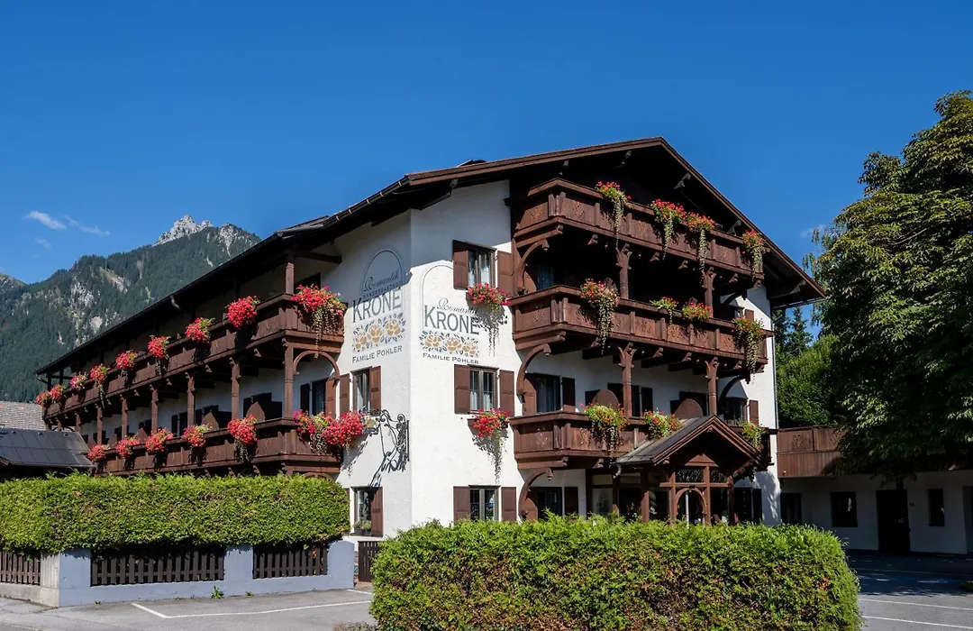 Hotel Krone Tirol-1
