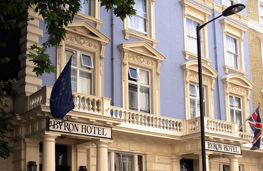 Byron Hotel-1