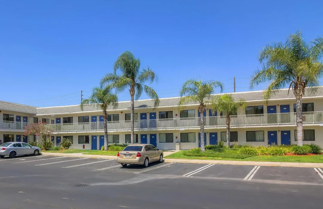 Vagabond Inn Sylmar-1