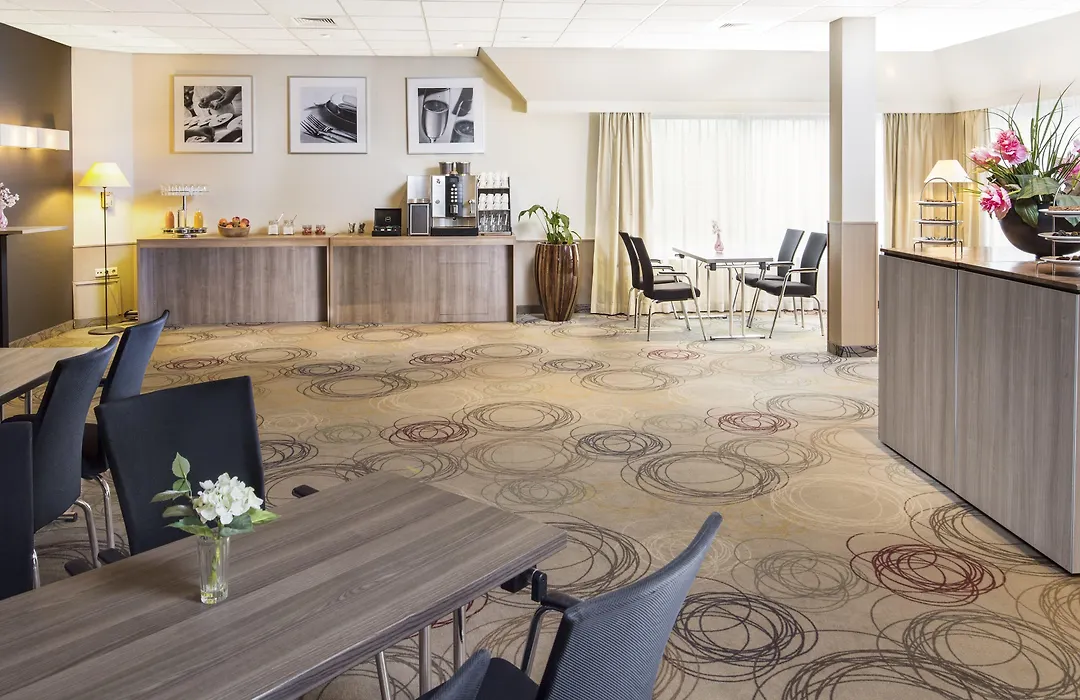Postillion Hotel Arnhem-1