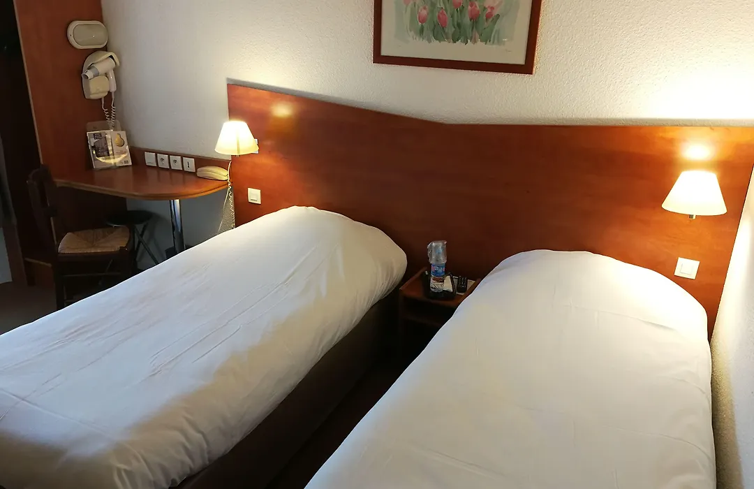 B&B HOTEL Rouen Centre-1
