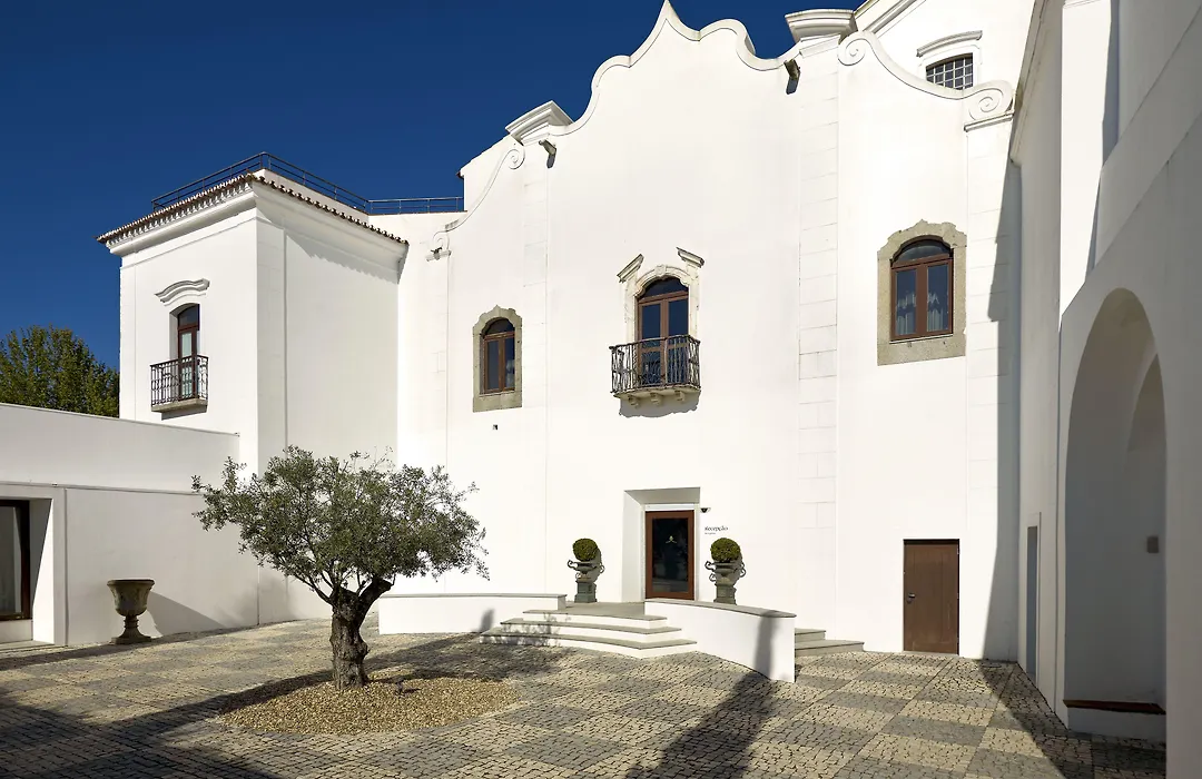 Convento Do Espinheiro, Historic Hotel & Spa-1