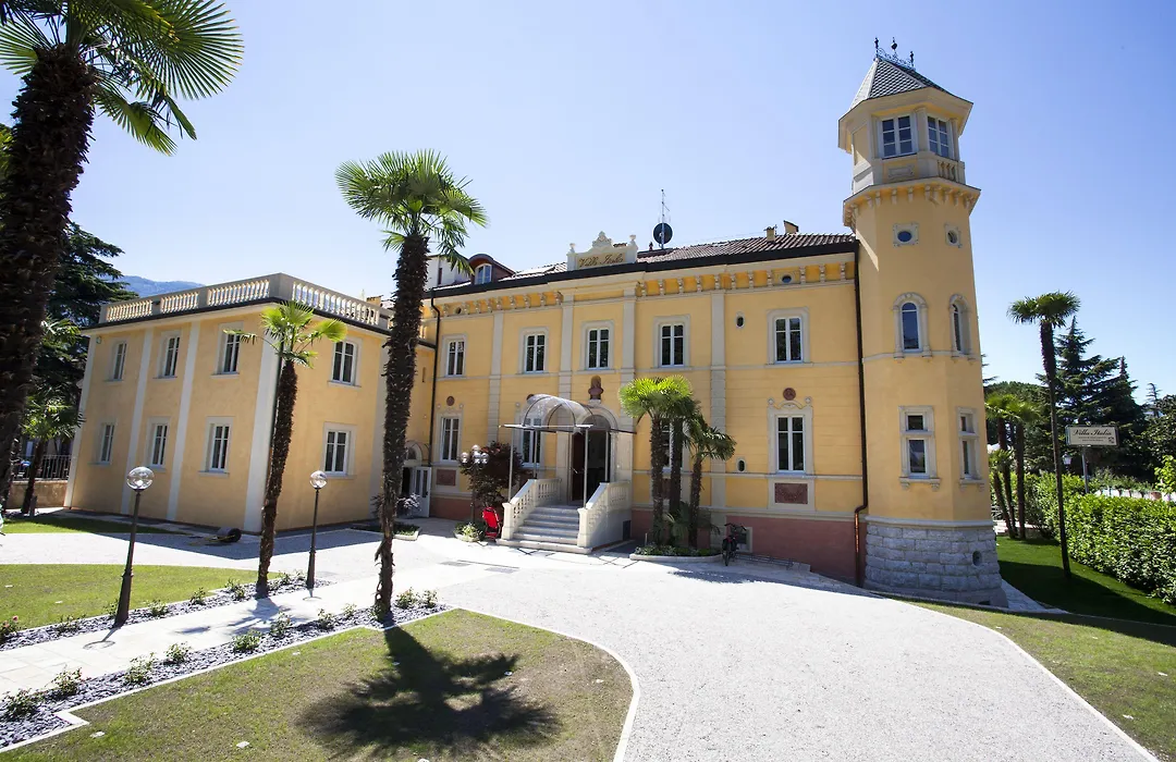 Villa Italia Luxury Suites And Apartments-1