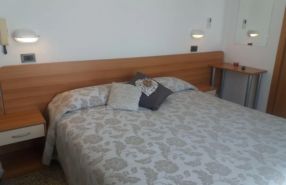 Hotel Zurigo-1