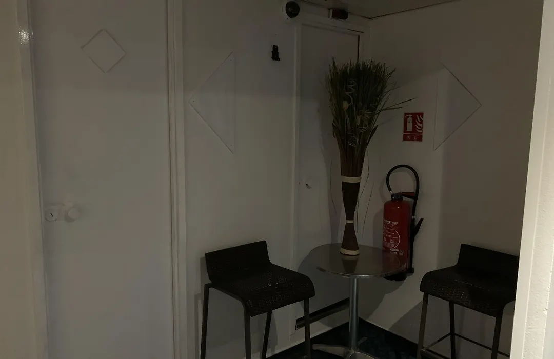 Hotel Macon la Salle-1