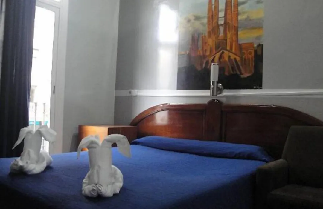 Hostal Eden-1