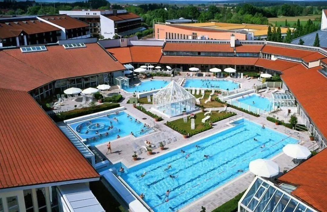 Hotel Centurio-1