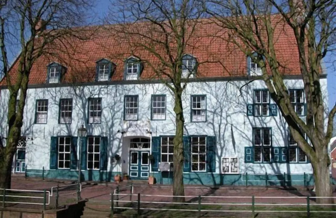 Hohes Haus-1