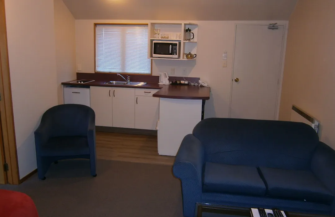 Deans Bush Motel-1