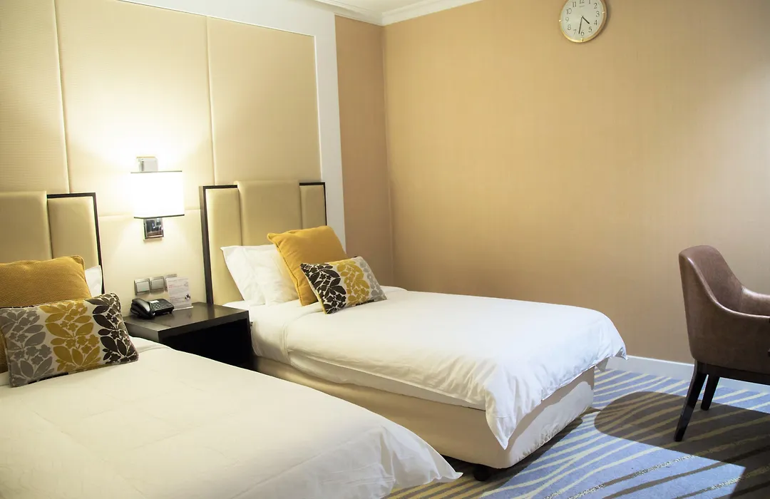Ambassador Transit Hotel - Terminal 2-1