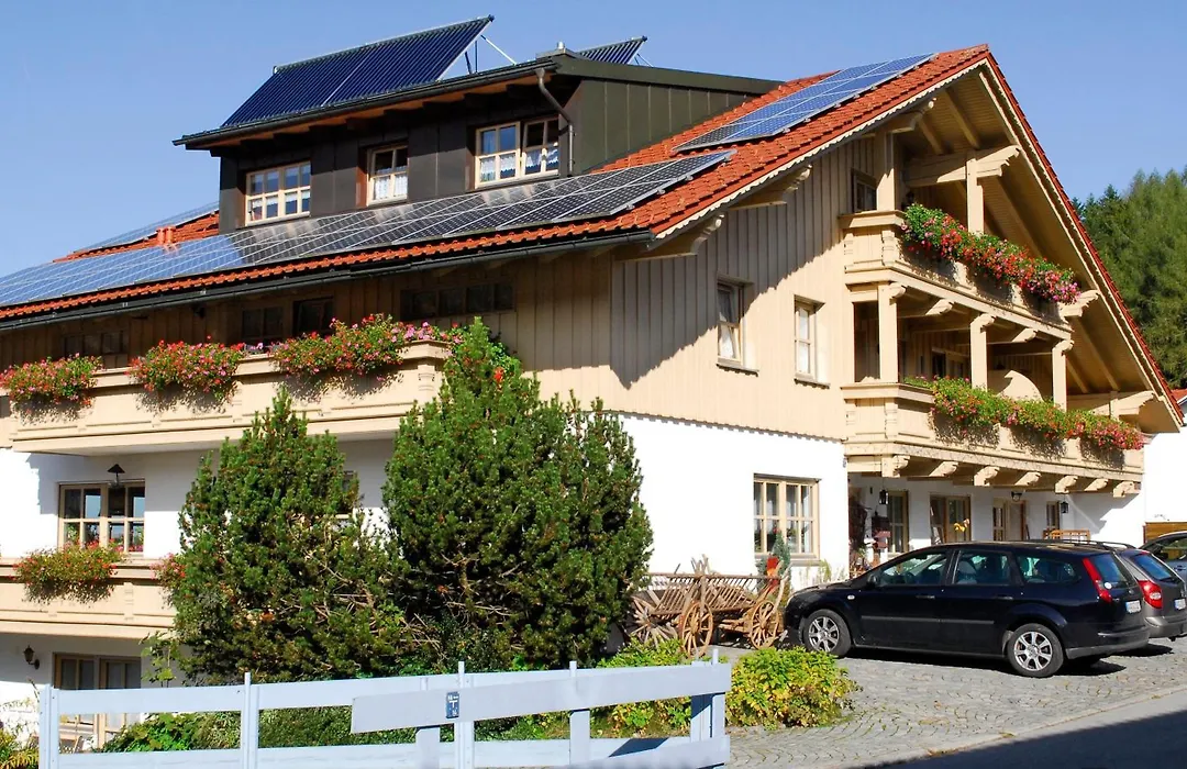 Haus Vierjahreszeiten-1
