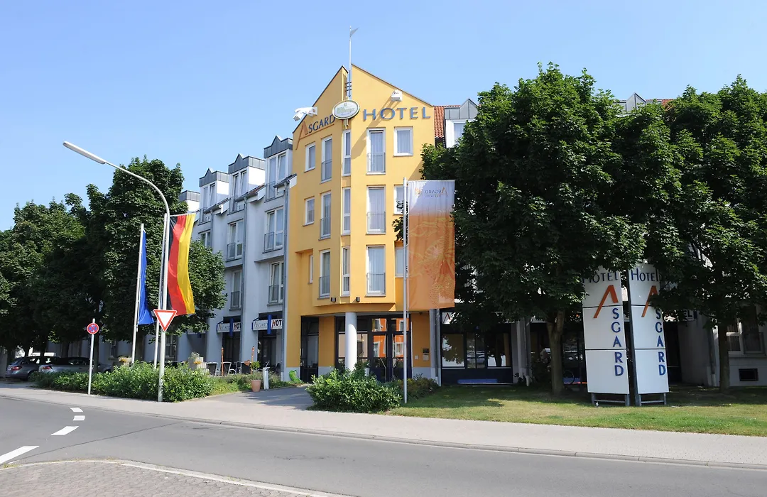 Asgard Hotel-1