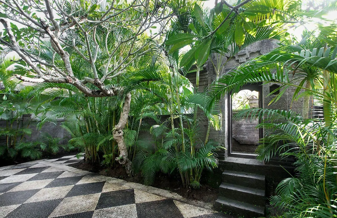 Villa Pantai Karang-1