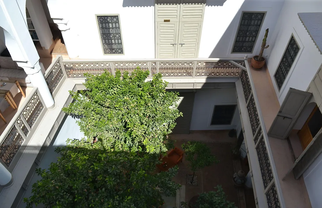 Riad See Moon And Spa-1