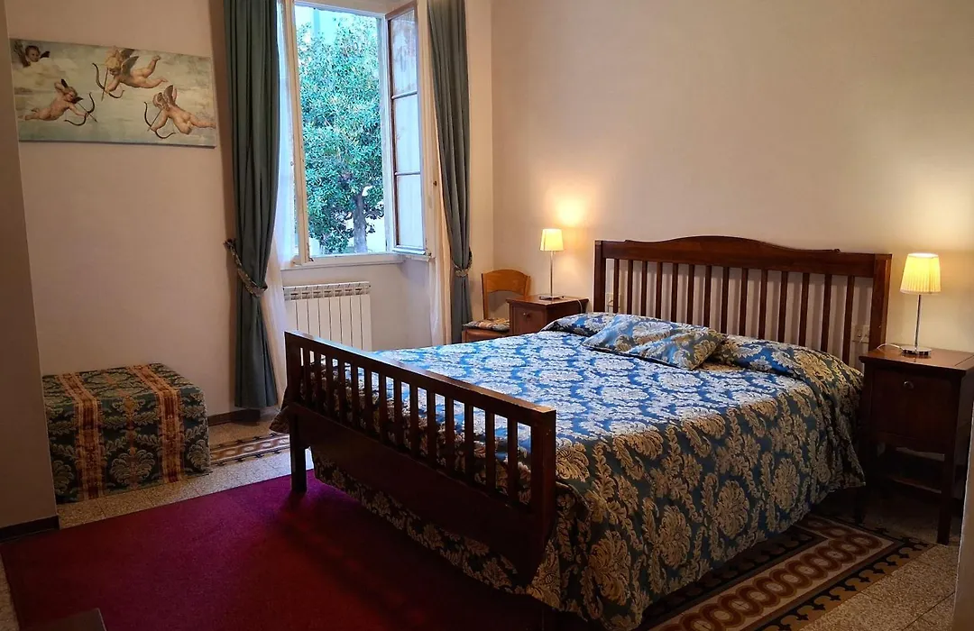Hotel Tourist House-1