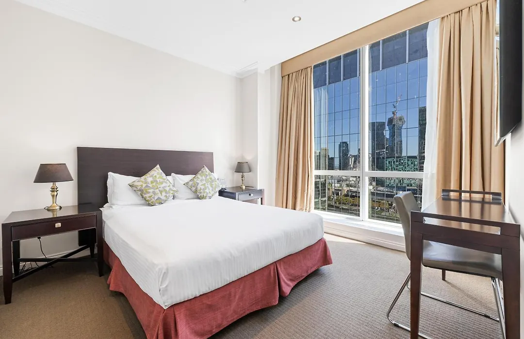 Clarion Suites Gateway-1