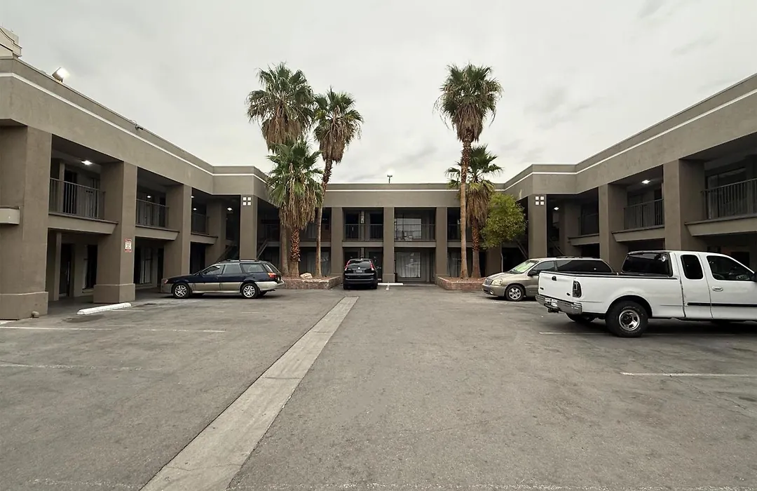 Dtlv, A Baymont By Wyndham-1