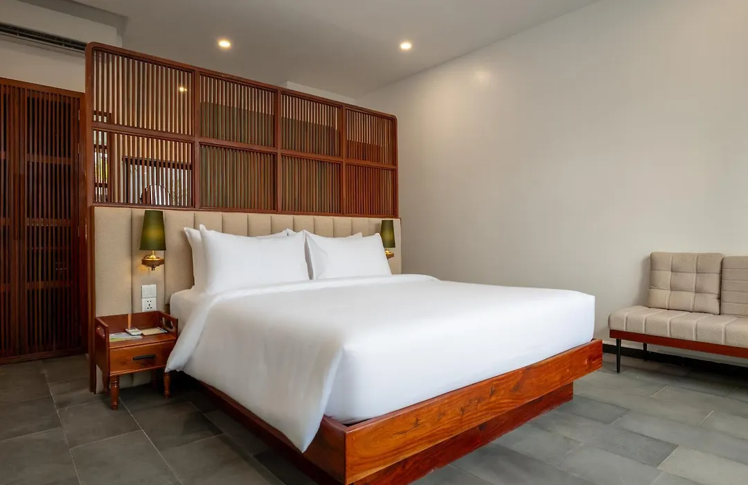 Two Seasons Siem Reap Hotel-1
