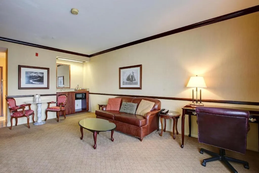 Folk Inn Ontario Airport-1