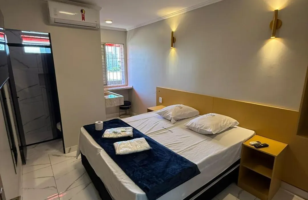 Hotel Mustang-1