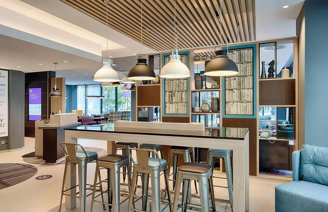 Premier Inn Frankfurt Westend-1