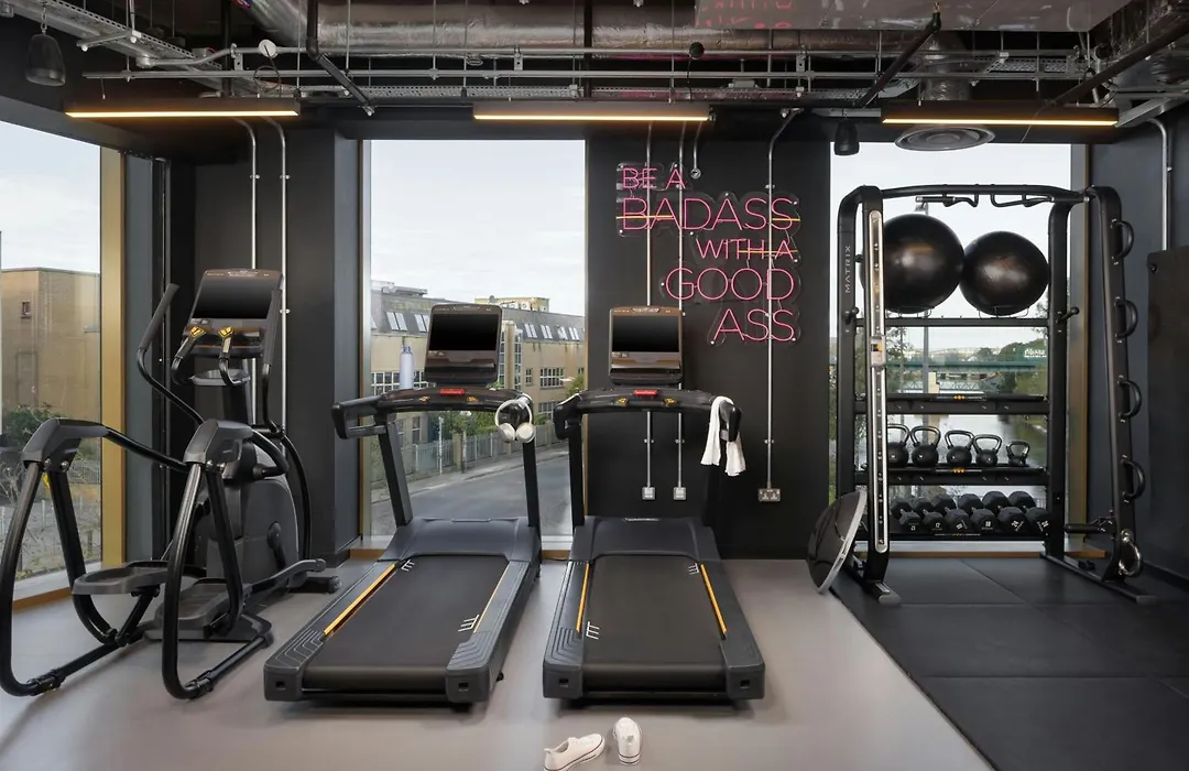 Moxy Dublin Docklands-1