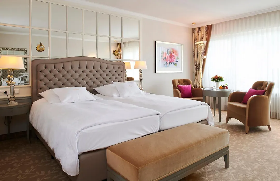 Relais&Châteaux Hotel Schwarzmatt-1