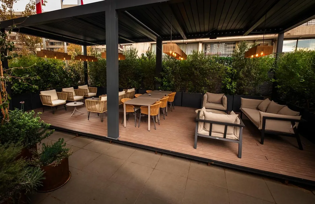 Hotel Terrado Lyon-1