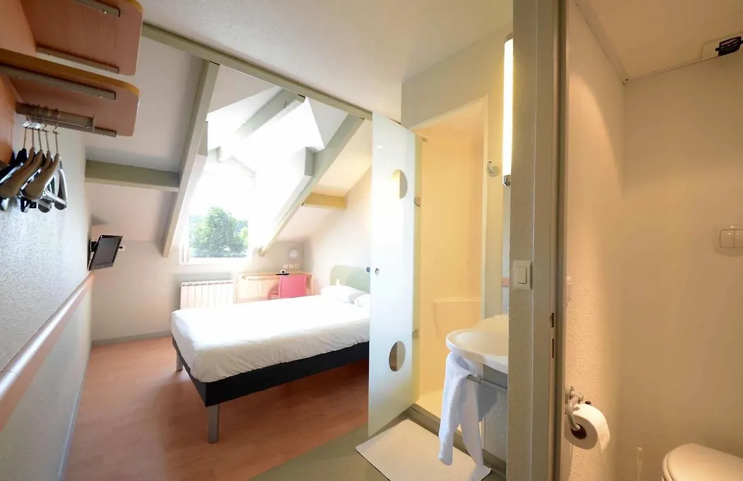 Ibis Budget Brive La Gaillarde-1