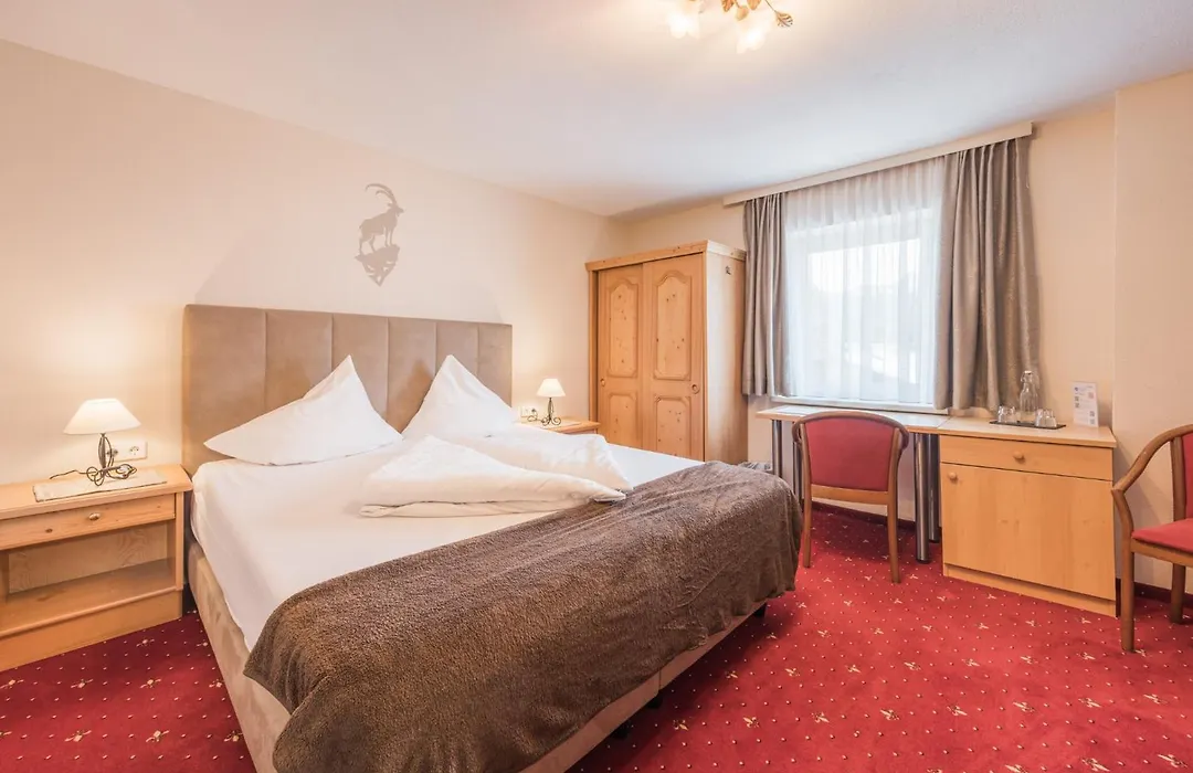 Hotel Schoenegg-1