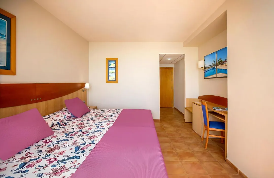 Hotel Servigroup Marina Playa-1