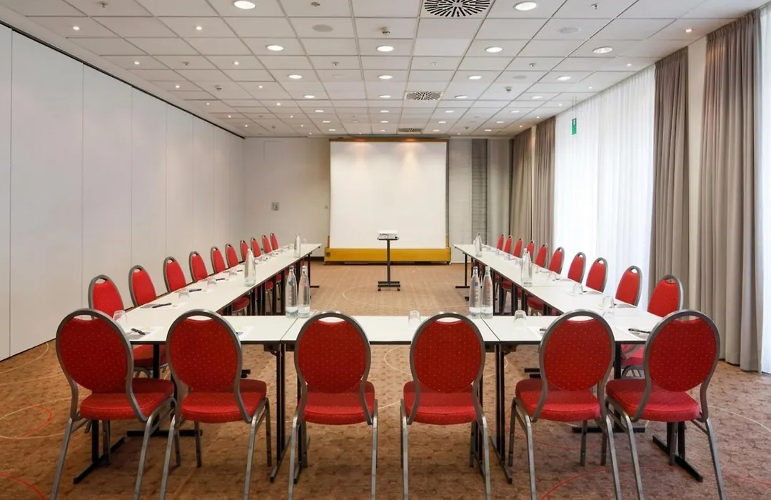 H+ Hotel Köln Brühl-1