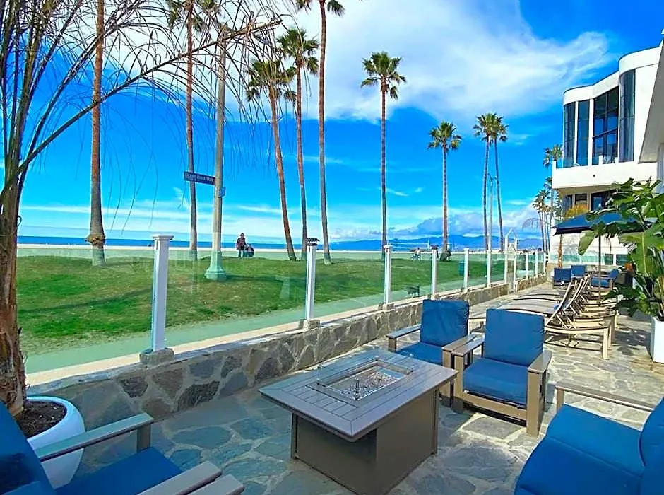 Venice On The Beach Hotel-1