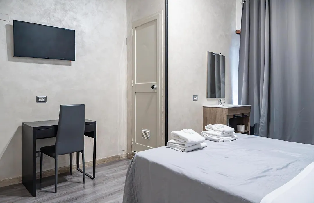 Hotel Planet-1