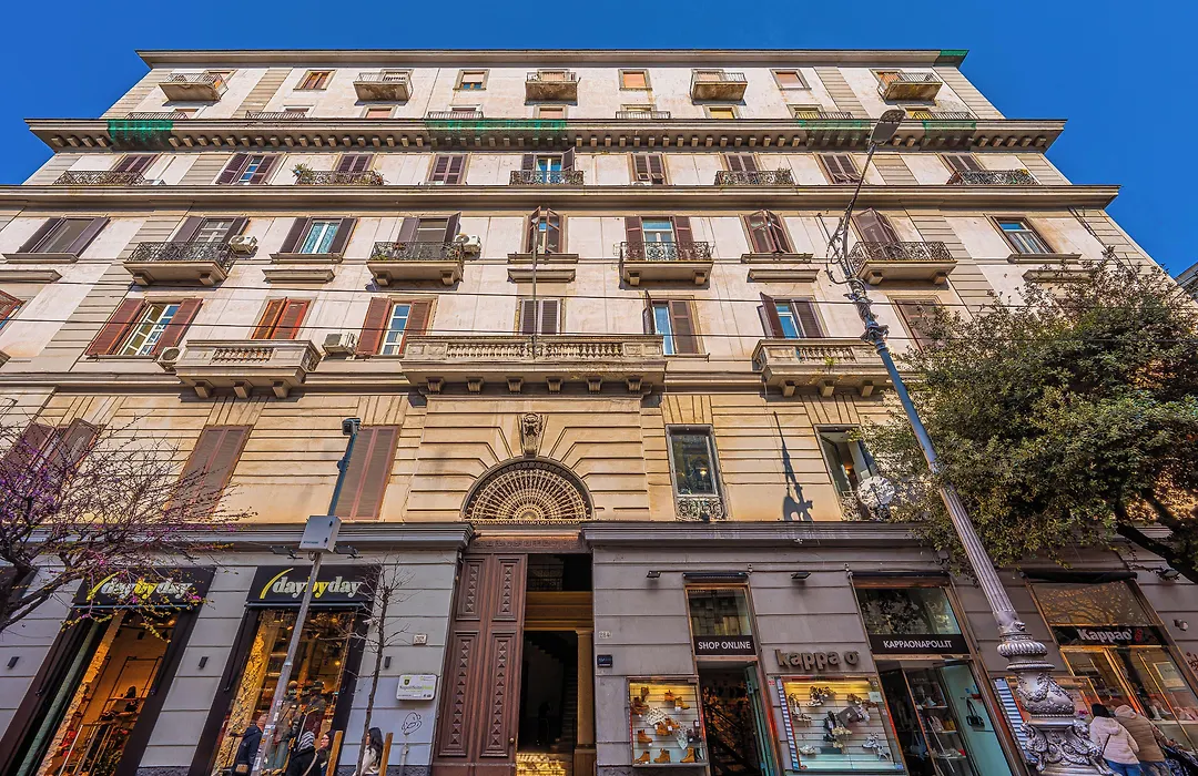Napoli Suite-1