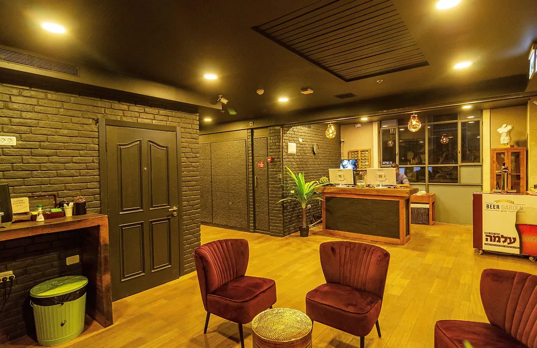 Beer Garden Hotel-1
