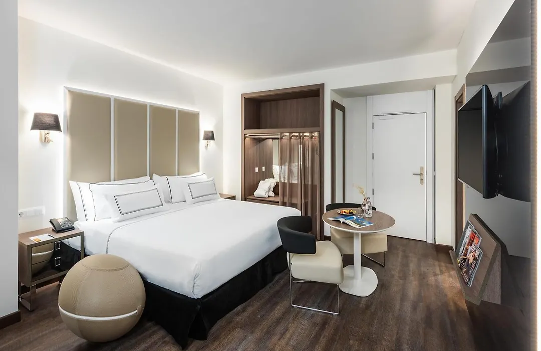 Melia Madrid Serrano-1