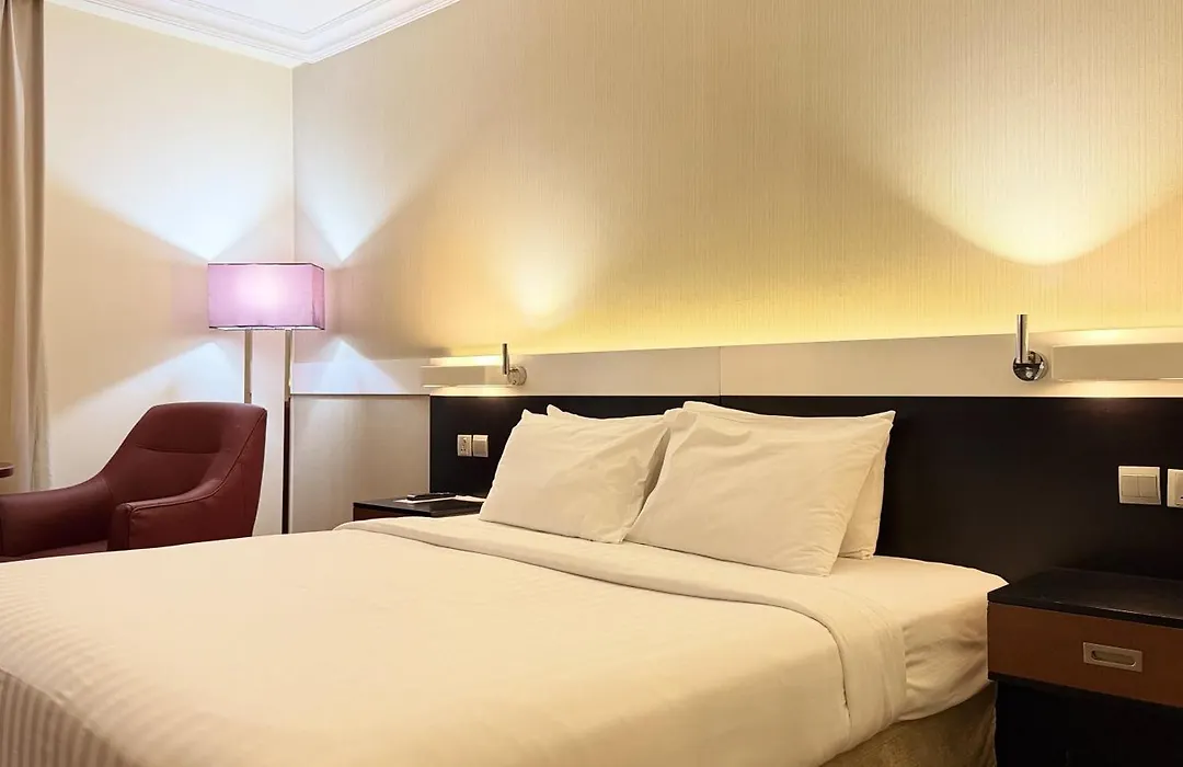 Sunday Hotel Dubai Creek Deira Formerly Excelsior Downtown-1